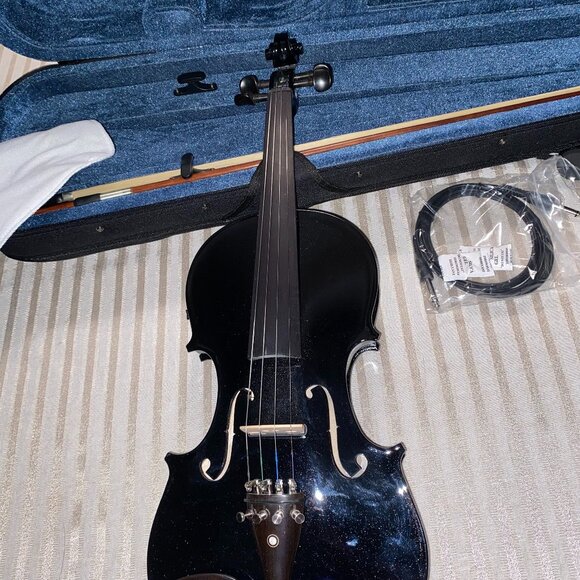 ELECTRIC VIOLYN CECELIO NEW IN CASE AND BOX BLACK EBONY PLEASE VIEW ALL PHOTOS - Picture 3 of 16